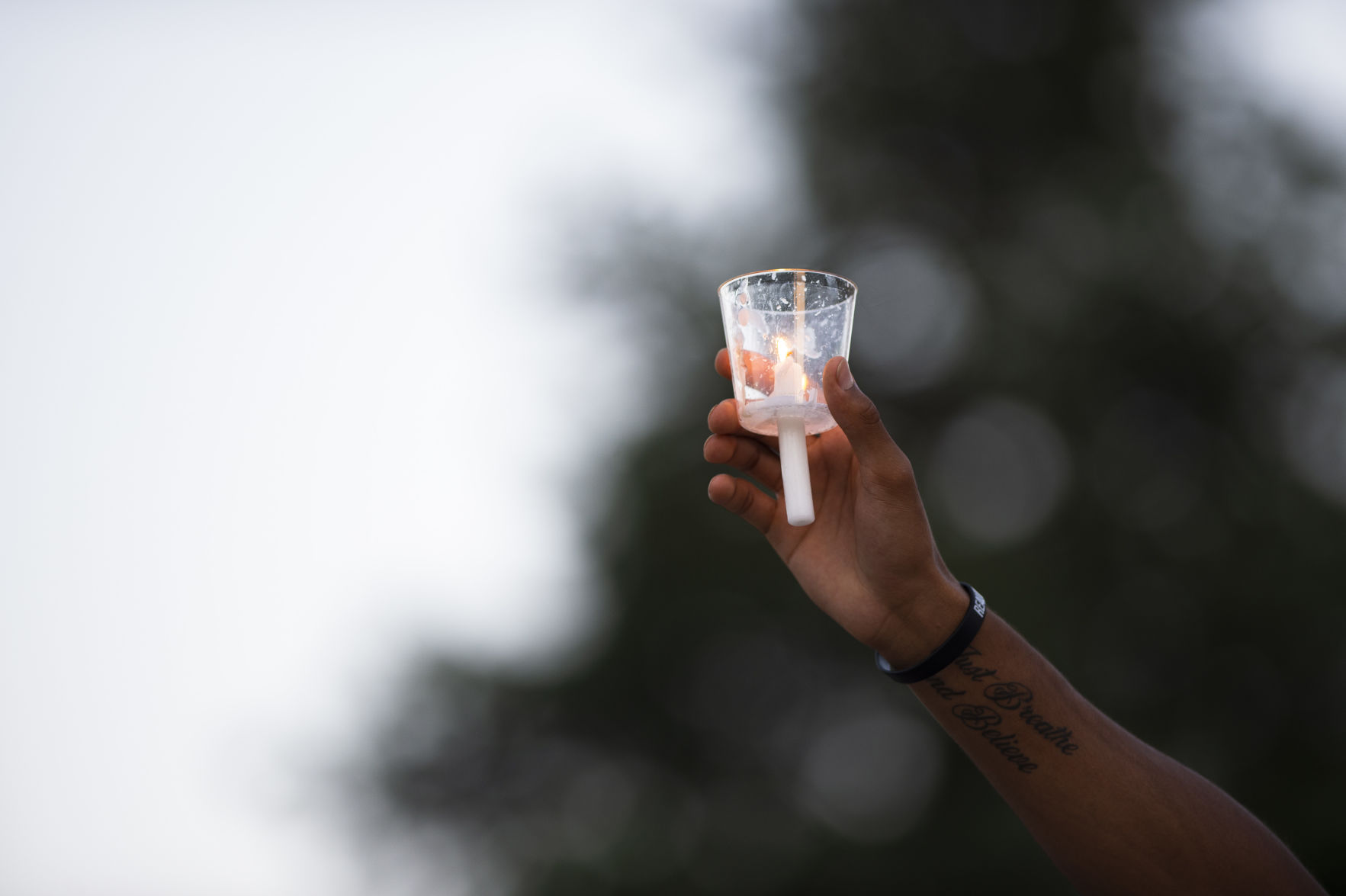 Candlelight Vigill ,22013724A